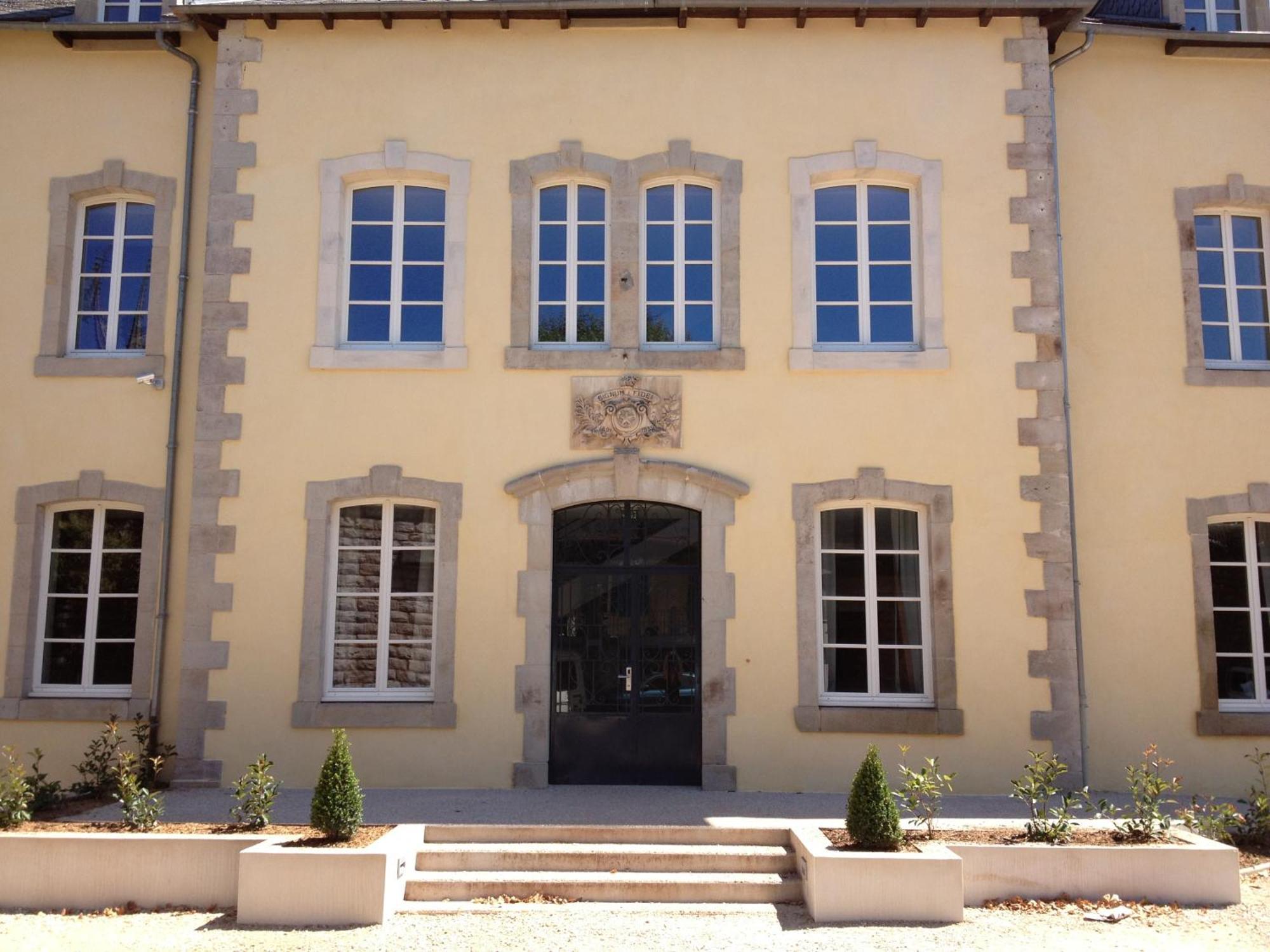 Aparthotel Le 1837 Saint-Affrique Exterior foto