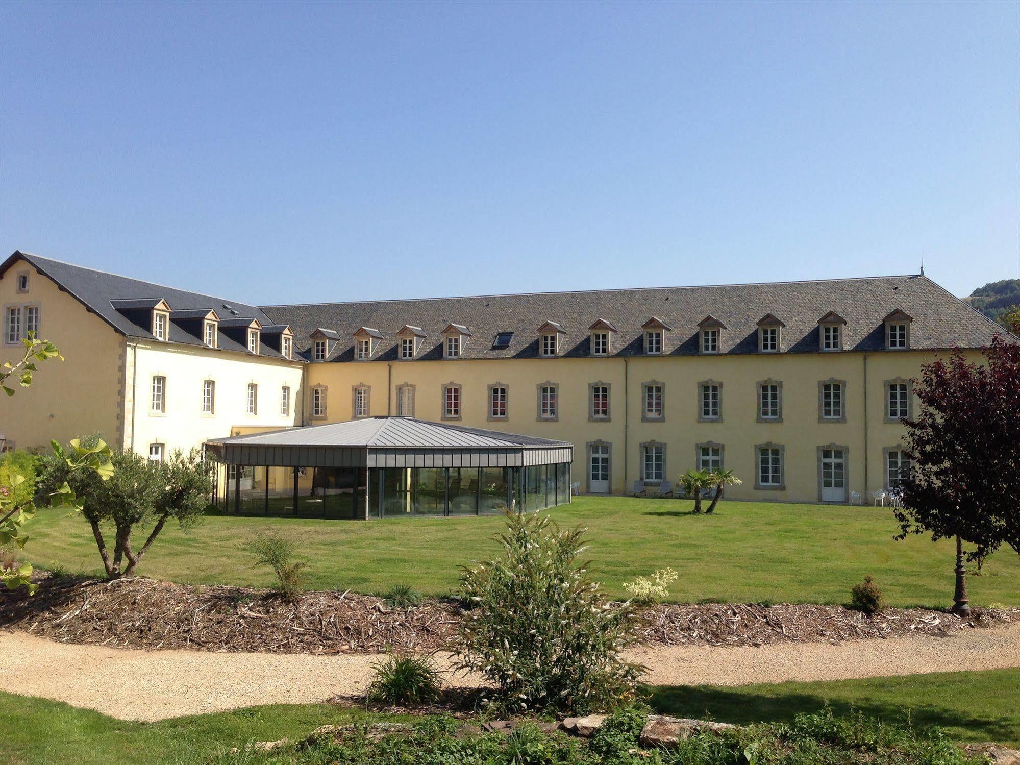 Aparthotel Le 1837 Saint-Affrique Exterior foto
